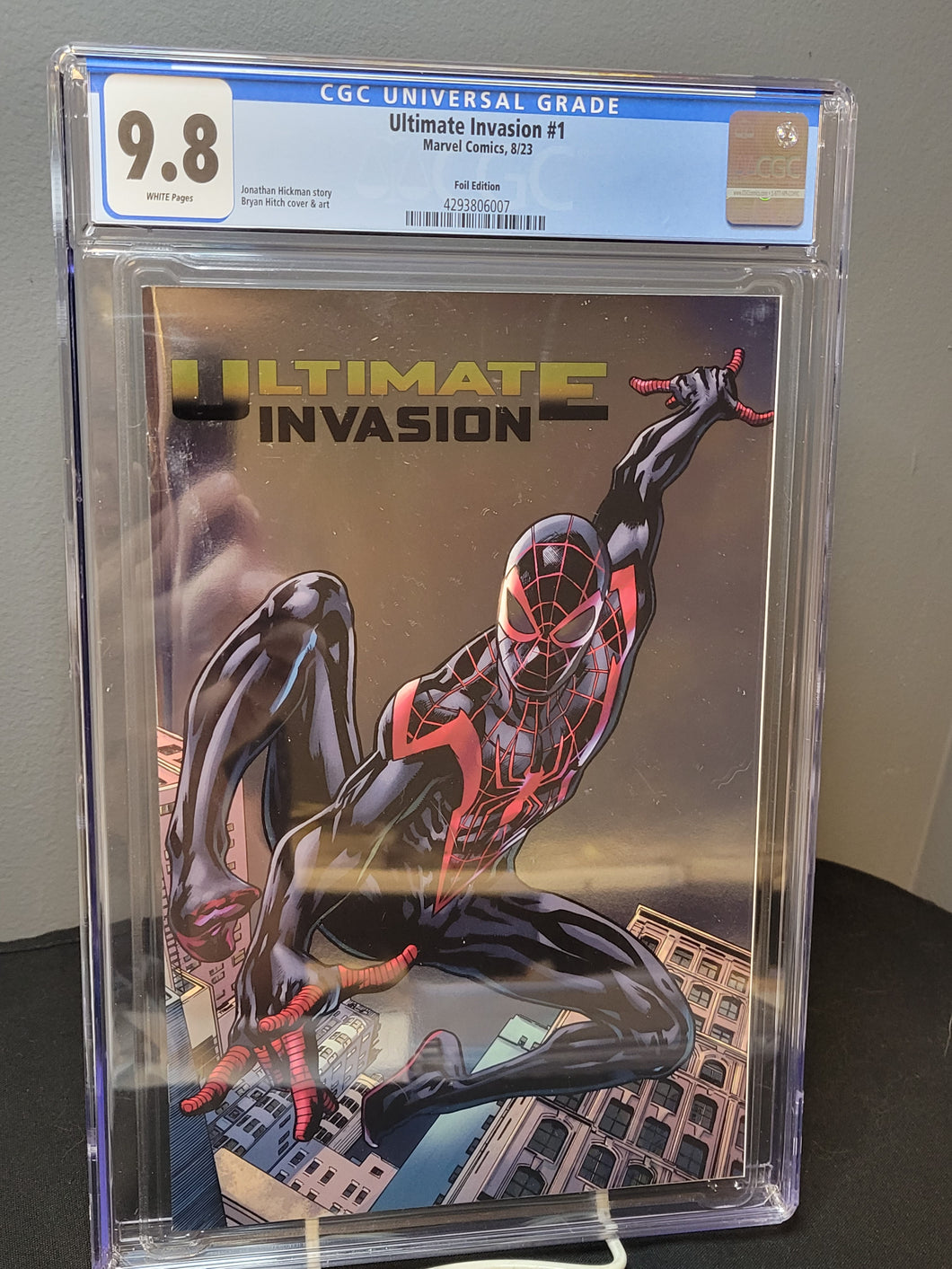 Ultimate Invasion 1 Hitch Foil Variant CGC 9.8