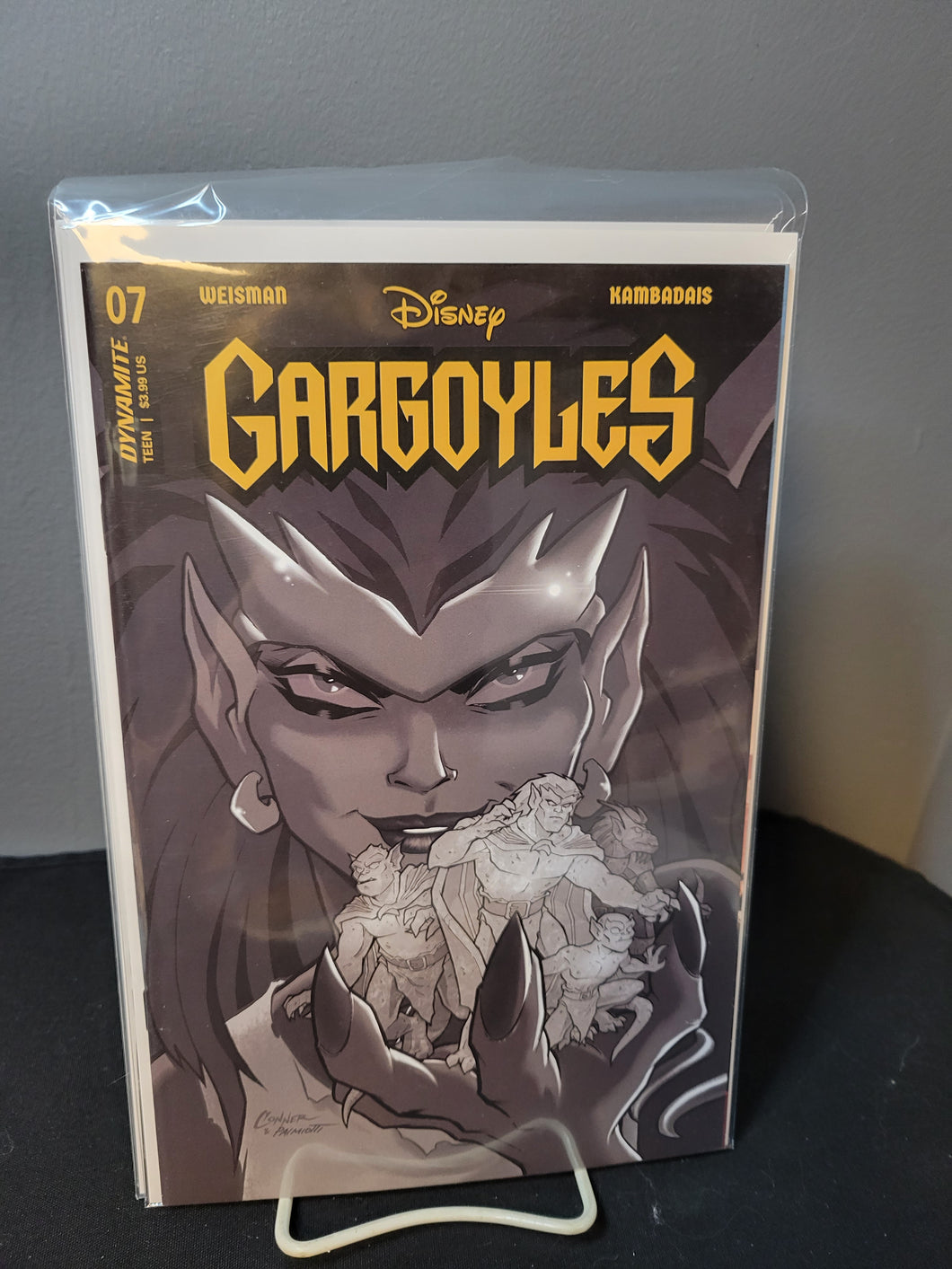 Gargoyles 7 1:10 Ratio Variant