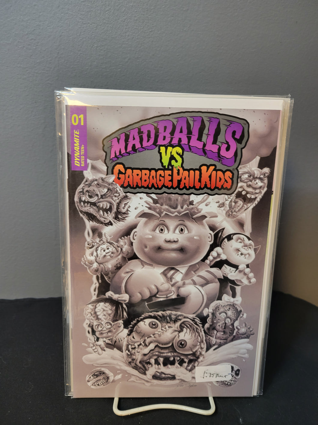 Madballs Vs Garbage Pail Kids 1 1:25 Ratio Variant