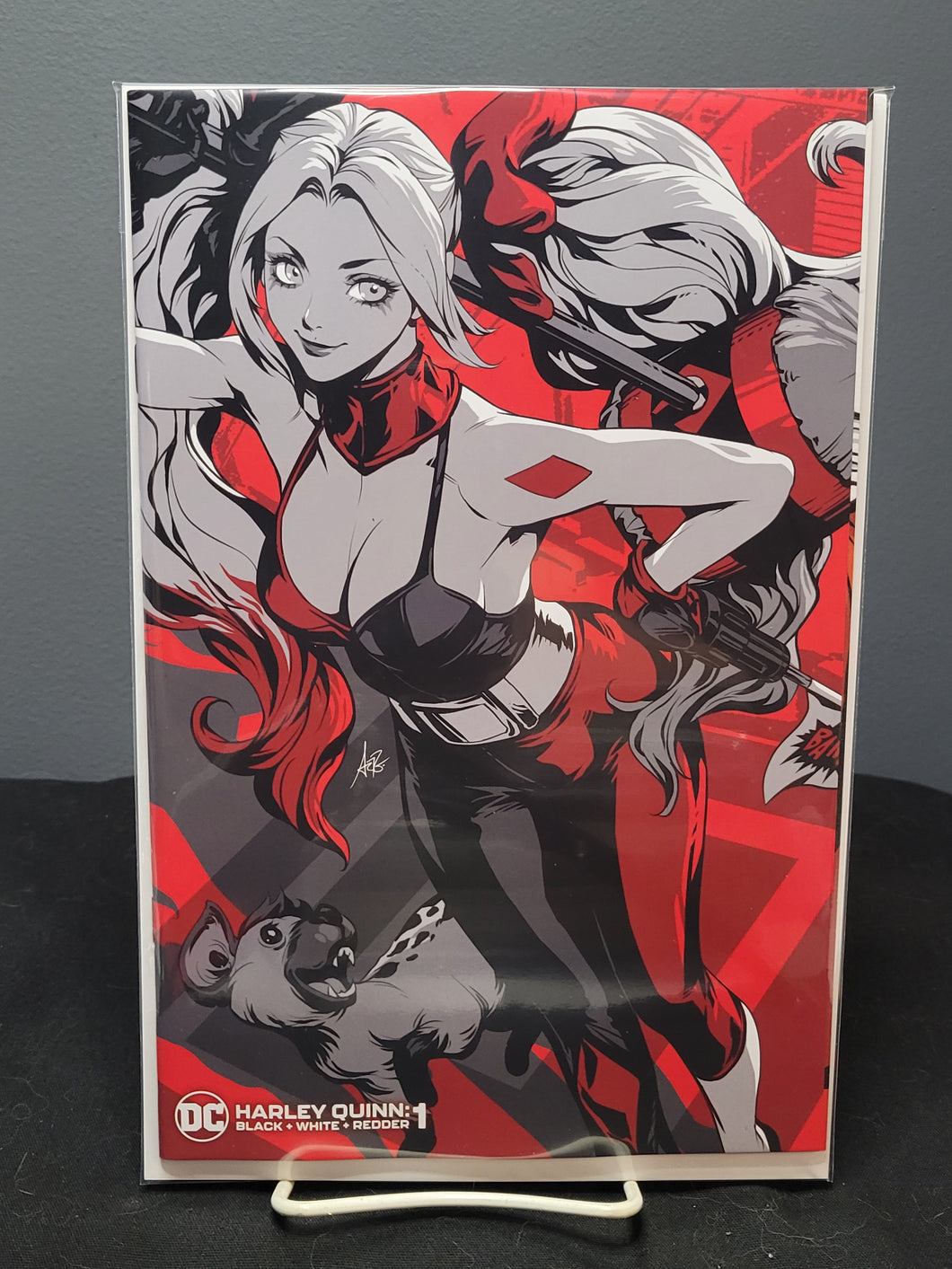 Harley Quinn Black and White and Redder #1 Artgerm Variant