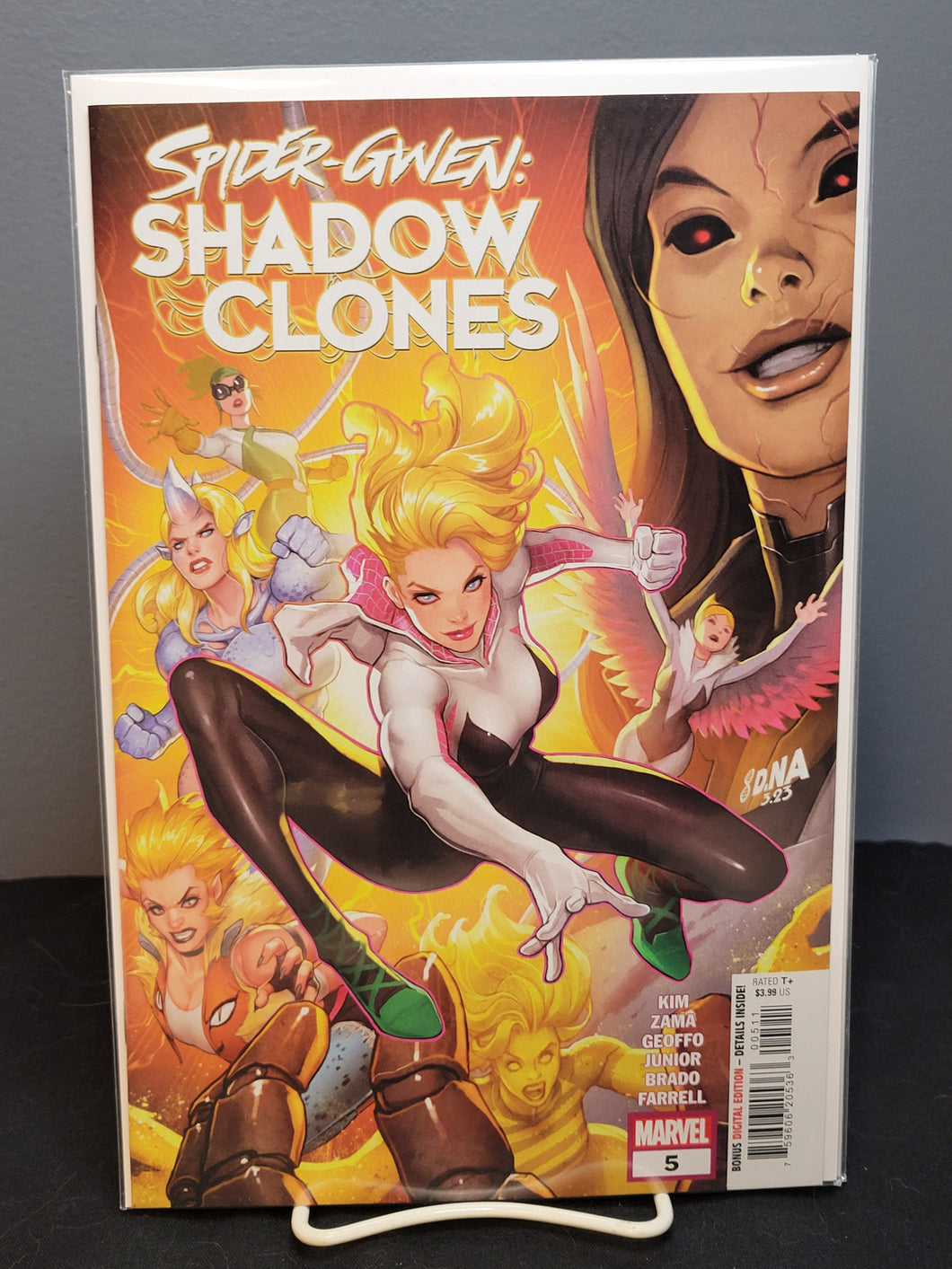 Spider-Gwen Shadow Clones #5