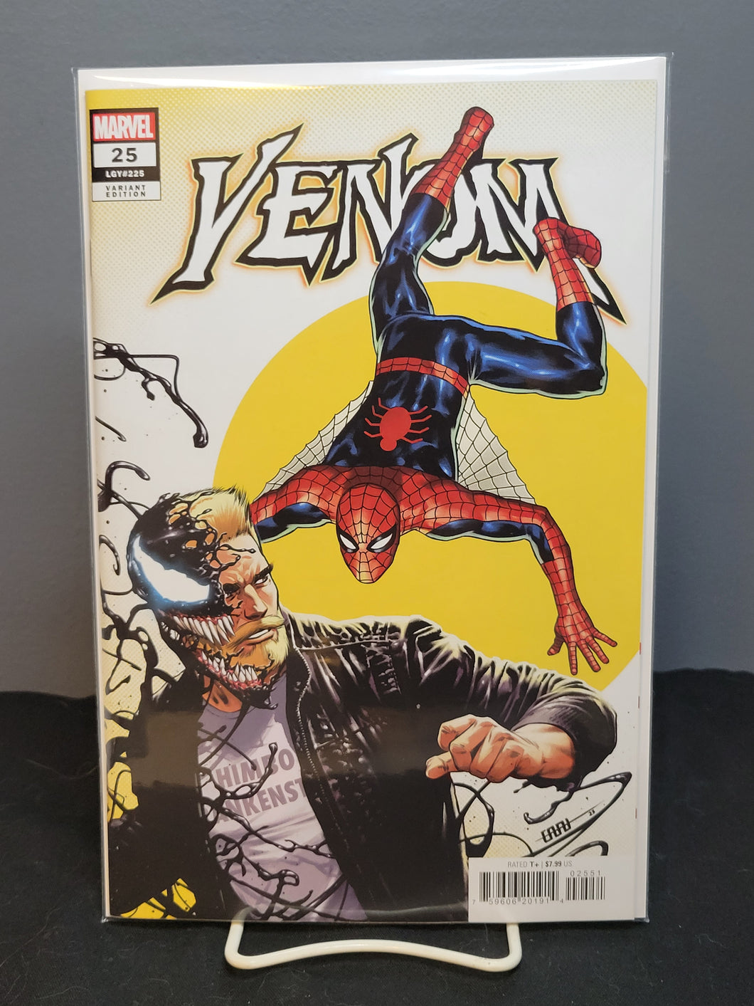 Venom #25 Variant