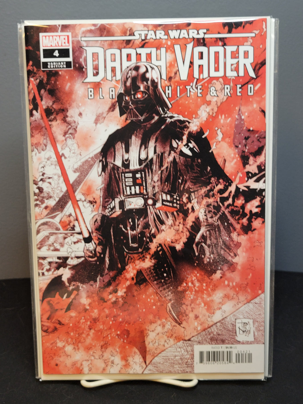 Star Wars Darth Vader Black, White & Red #4 Variant