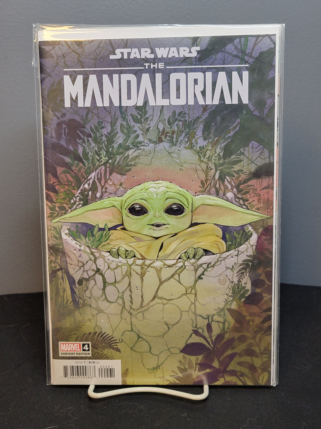 Star Wars Mandalorian #4 Momoko Variant