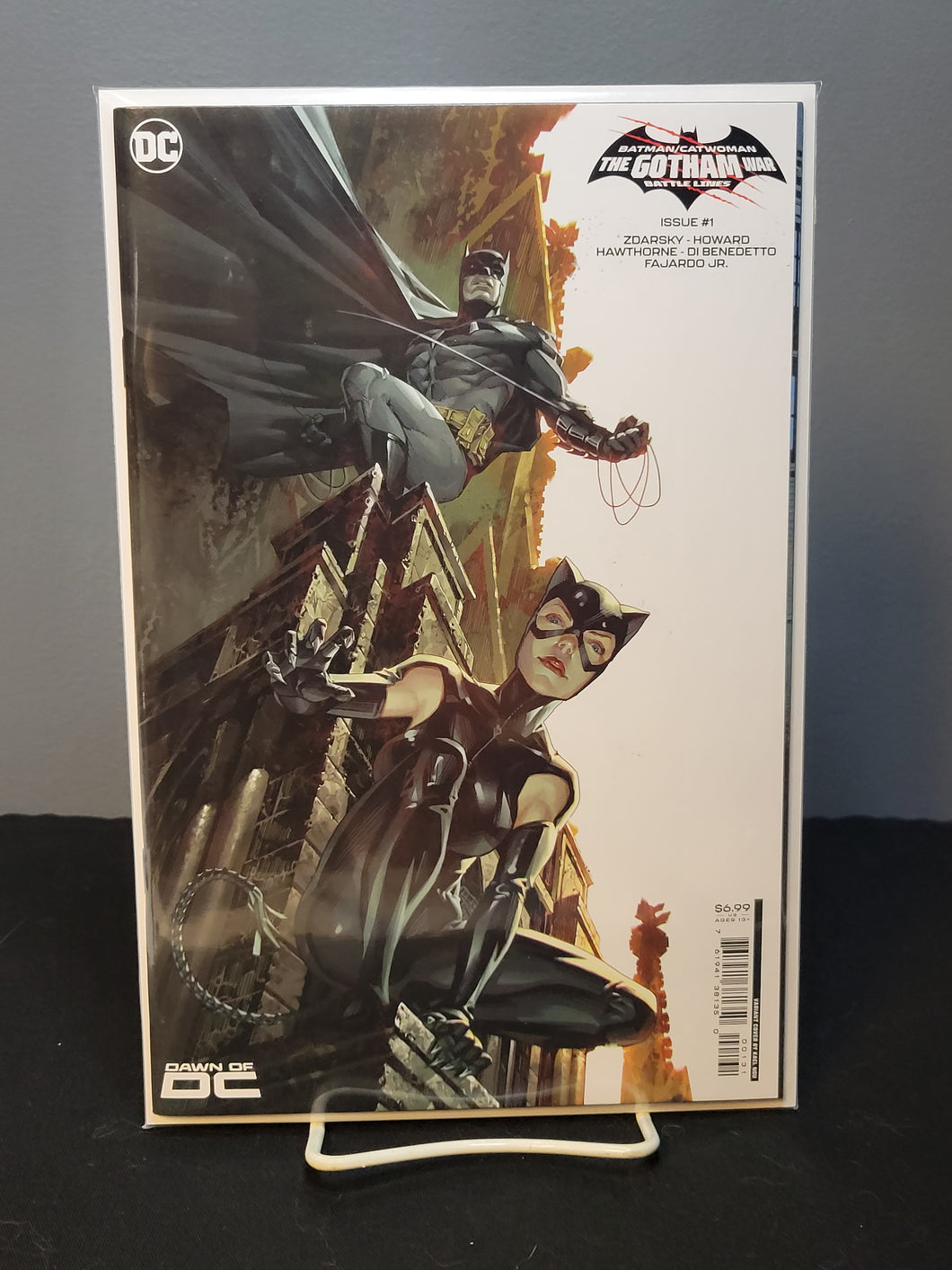 Batman Catwoman The Gotham War Battle Lines #1 Ngu Variant