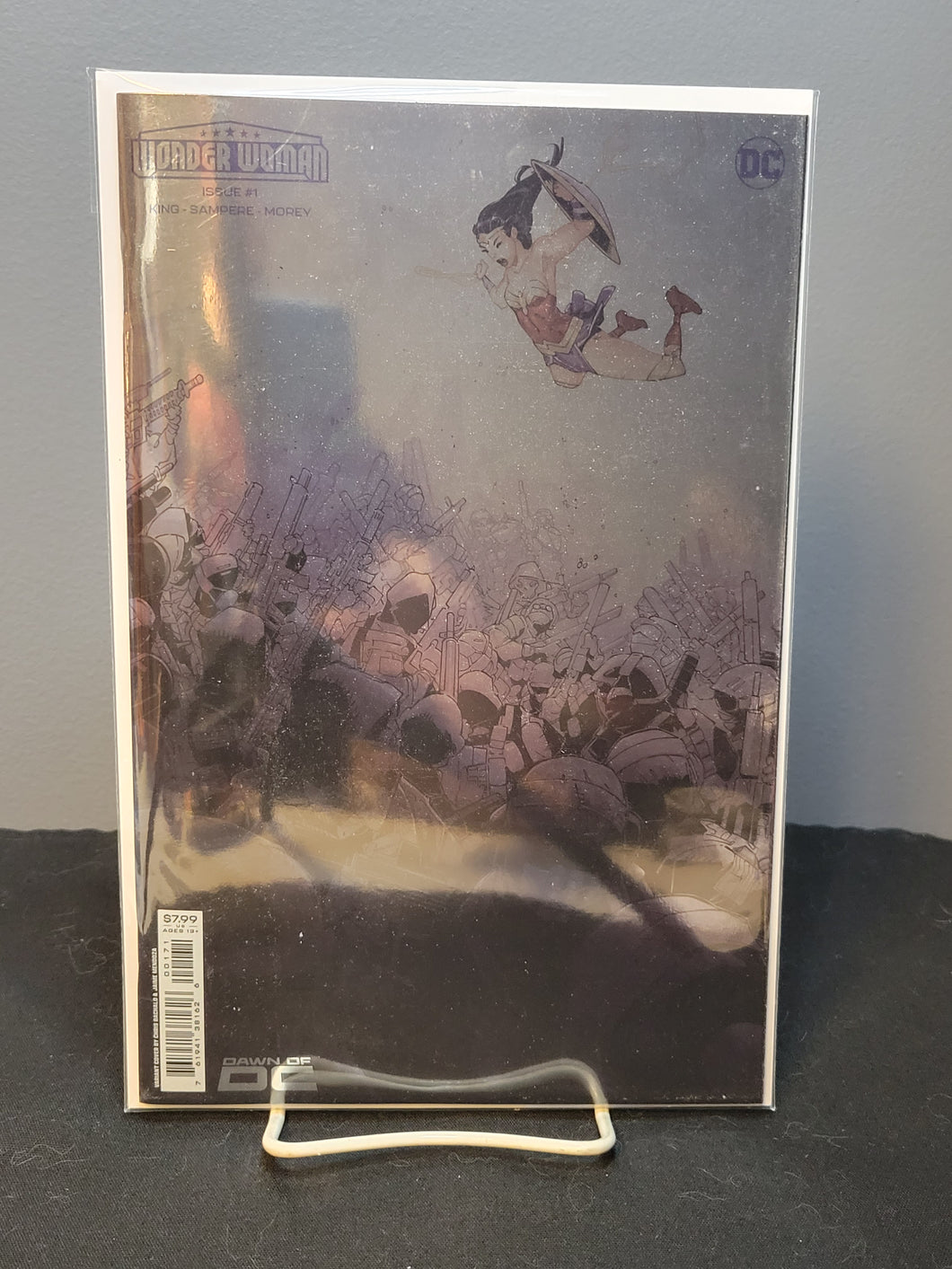 Wonder Woman #1 Bachalo Foil Variant