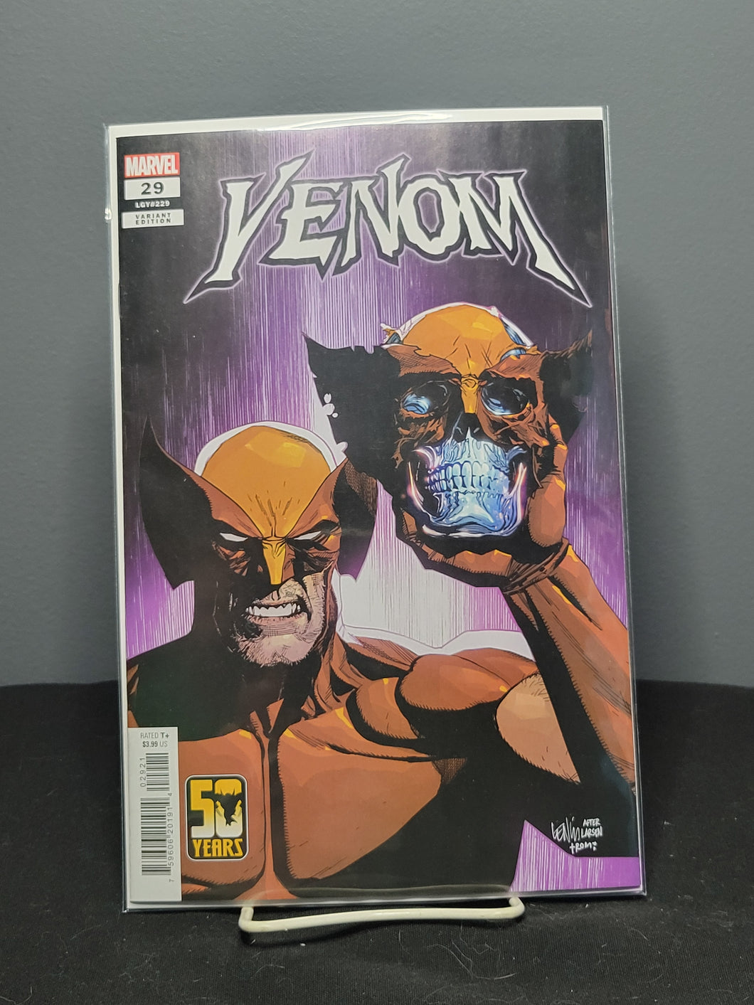 Venom #29 Wolverine Variant