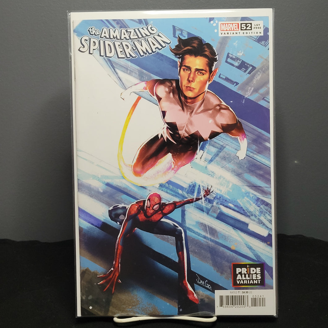 Amazing Spider-Man #52 Davi Go Variant