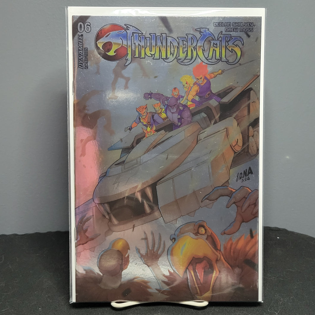 Thundercats #6 1:10 Nakayama Foil Variant