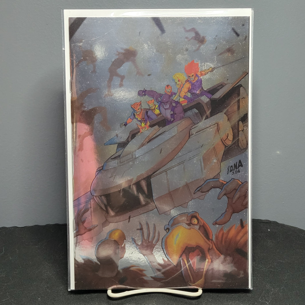 Thundercats #6 1:10 Nakayama Virgin Foil Variant