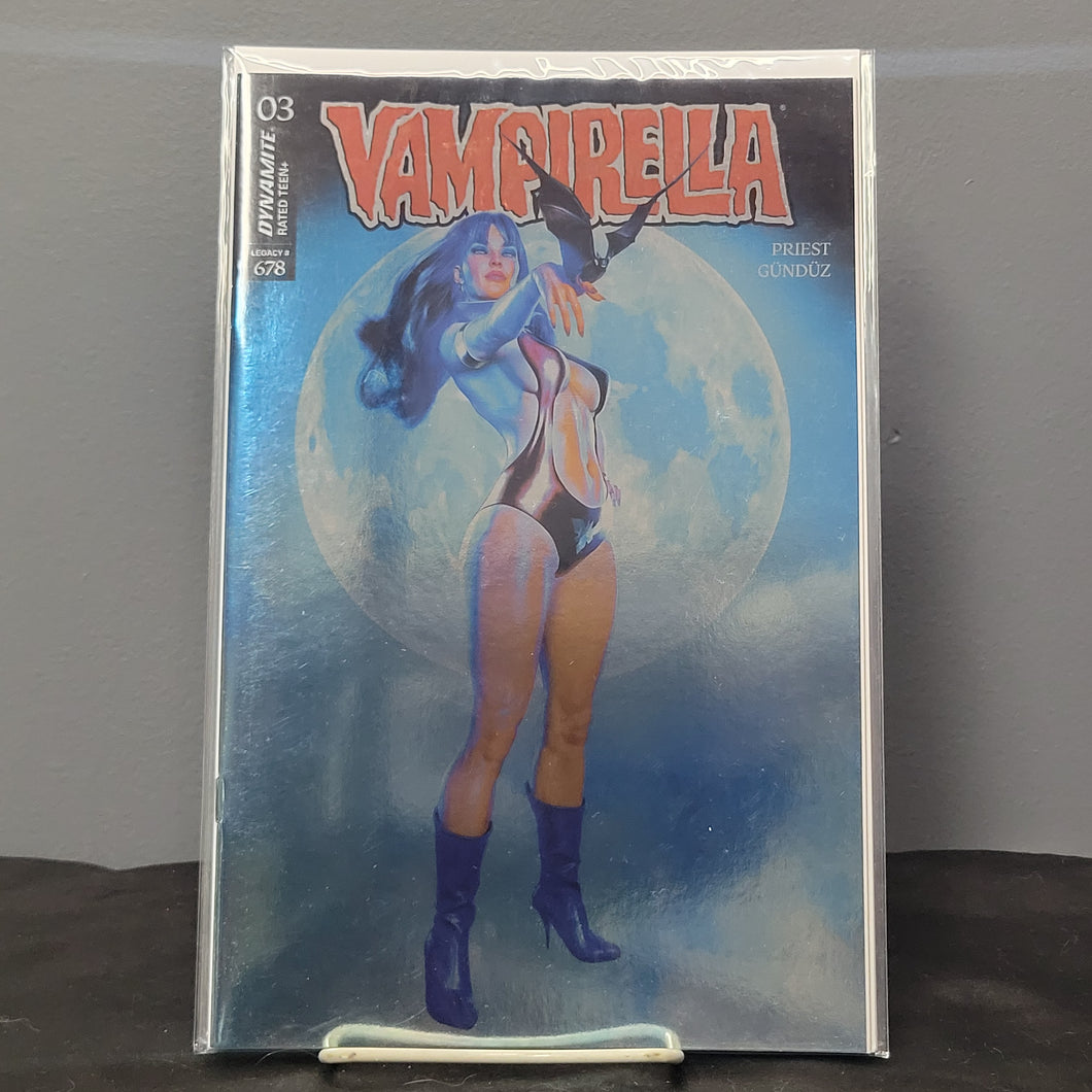 Vampirella #3 Spears Foil Variant
