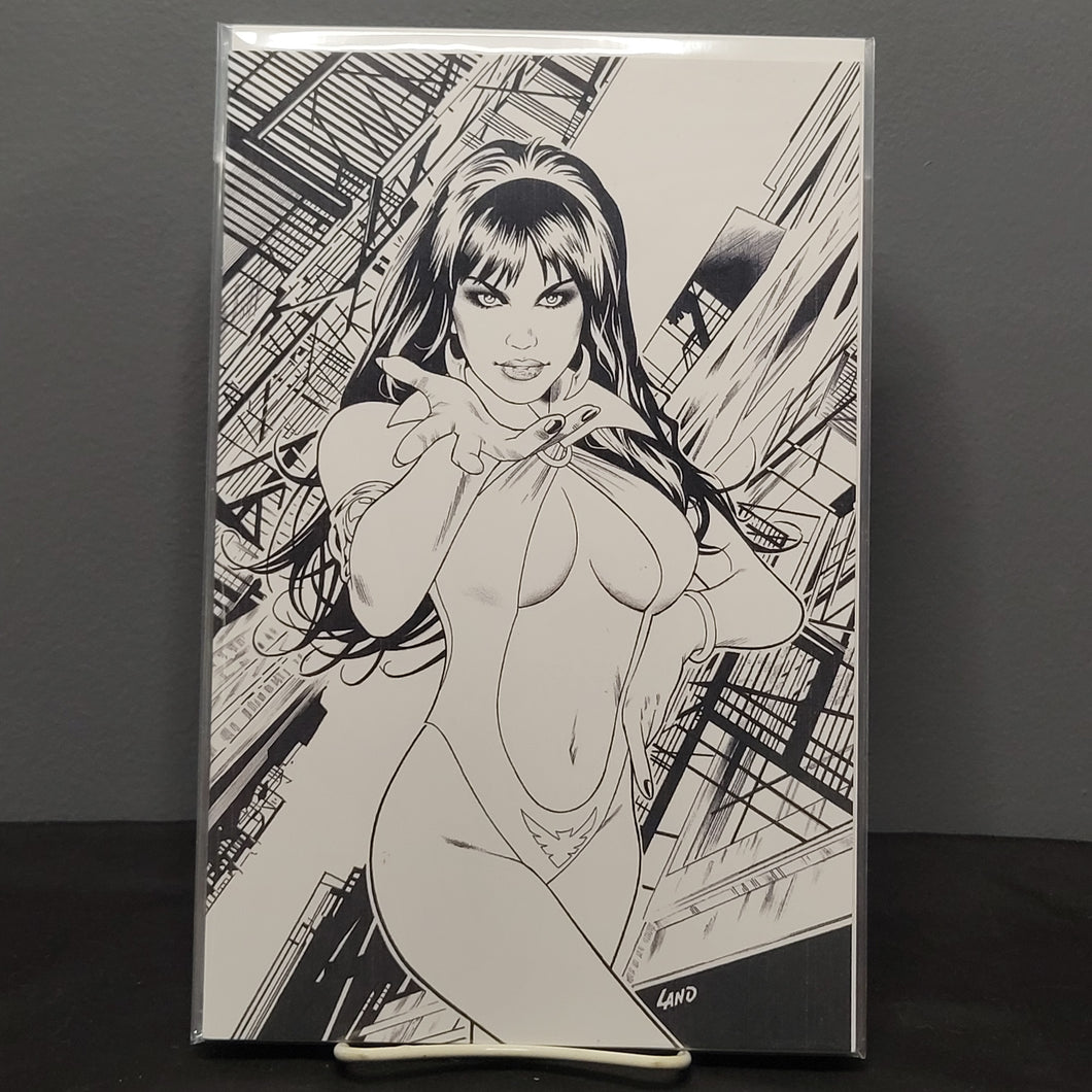 Vampirella #1 1:20 Land Virgin Variant