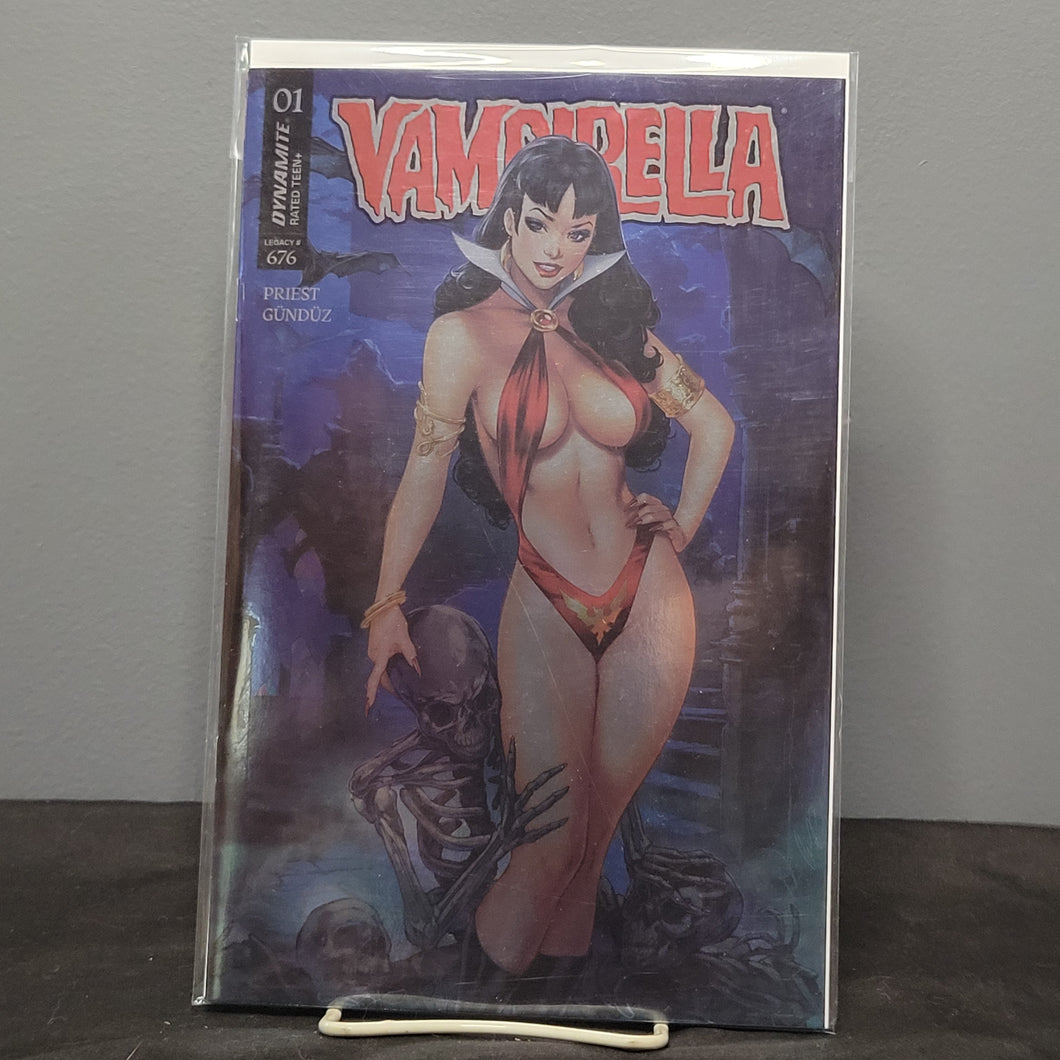 Vampirella #1 1:10 Chatzoudis Foil Variant