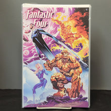 Load image into Gallery viewer, Fantastic Four #1 1:25 Castellini Wraparound Variant
